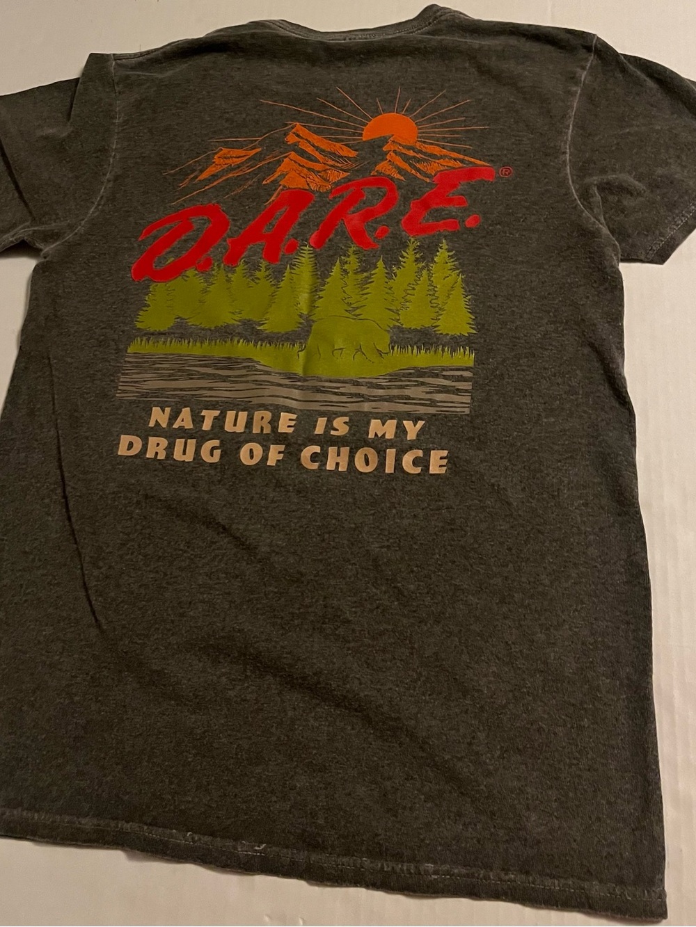DARE Official Logo Distressed Anti Drug T-Shirt SMALL School Police Education - Picture 3 of 8